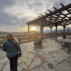 Hillsborough Vineyards & Brewery