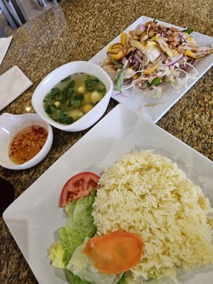 Cơm Gà Thượng Hải by null