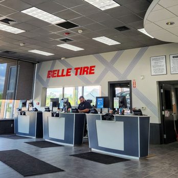 Belle Tire - Desk area. - Tires Near Me - Northville, Michigan Belle Tire - Desk area. - Tires Near Me - Northville, Michigan