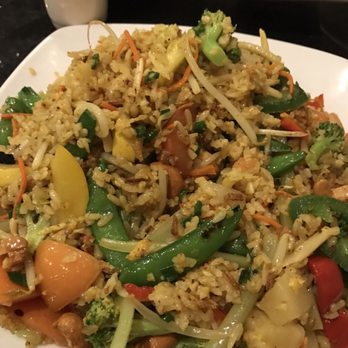 Vietnamese Cafe - Pineapple fried rice - Vietnamese Near Me - Thornton, Colorado Vietnamese Cafe - Pineapple fried rice - Vietnamese Near Me - Thornton, Colorado