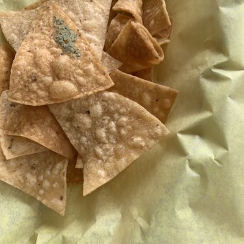 El Campanario Restaurant - Mold on tortilla chips. Unsatisfactory customer service. I was not even given an apology just an I don't know what to tell you". - Mexican Near Me - Indio, California El Campanario Restaurant - Mold on tortilla chips. Unsatisfactory customer service. I was not even given an apology just an I don't know what to tell you". - Mexican Near Me - Indio, California
