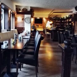 Momo - Blick in den Gastraum