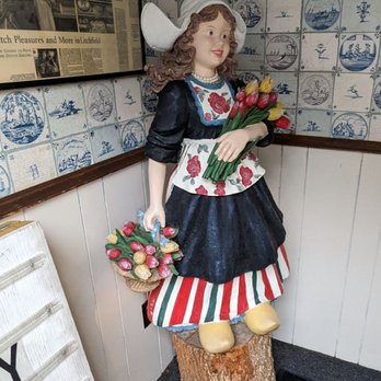 Dutch Epicure Shop - Bakeries Near Me - Litchfield, Connecticut