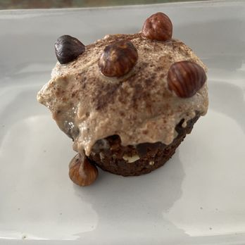 Plant Gossip - Omnivore hubby approved carrot muffin! - Coffee & Tea Near Me - Coeur d'Alene, Idaho Plant Gossip - Omnivore hubby approved carrot muffin! - Coffee & Tea Near Me - Coeur d'Alene, Idaho