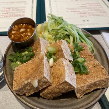 Wenwen - Crispy fried tofu with garlic sauce - Taiwanese Near Me - Brooklyn, New York Wenwen - Crispy fried tofu with garlic sauce - Taiwanese Near Me - Brooklyn, New York