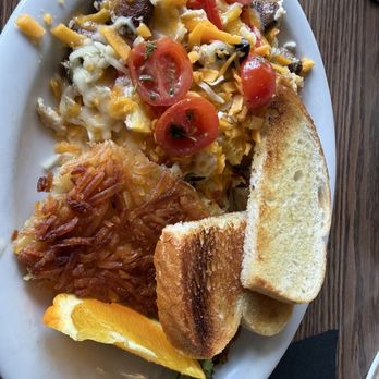Roc & Sol Diner - Vegetable Scramble - Diners Near Me - Sacramento, California