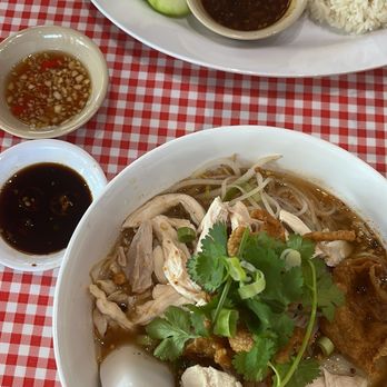 P Thai’s Khao Man Gai - Thai Near Me - Austin, Texas P Thai’s Khao Man Gai - Thai Near Me - Austin, Texas