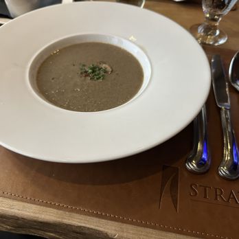 Stratus - Stratus Woodland Mushroom Soup - Canadian (New) Near Me - Toronto, Ontario
