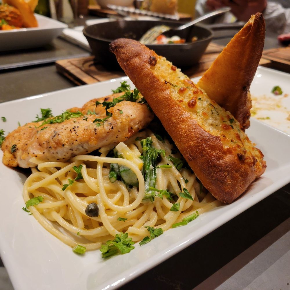Serrano Vista Cafe - Cafes Near Me - S Highland, California Serrano Vista Cafe - Cafes Near Me - S Highland, California