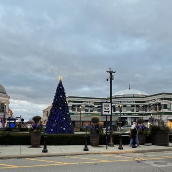 Easton Town Center - Shopping Centers Near Me - Columbus, Ohio