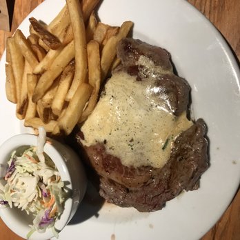 Chili's - American Near Me - Los Banos, California