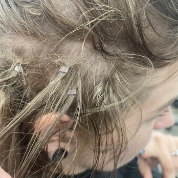 Stephanie Moss Salon - Both beads attached to the same weft - Hair Salons Near Me - Omaha, Nebraska Stephanie Moss Salon - Both beads attached to the same weft - Hair Salons Near Me - Omaha, Nebraska