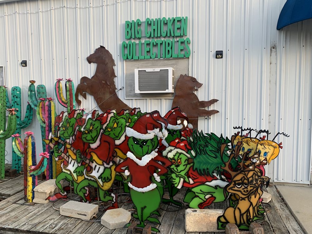 BIG CHICKEN COLLECTIBLES Updated October 2024 121 E Elm St, Waverly