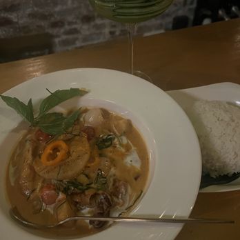 MayRee - Duck curry - Thai Near Me - New York, New York MayRee - Duck curry - Thai Near Me - New York, New York