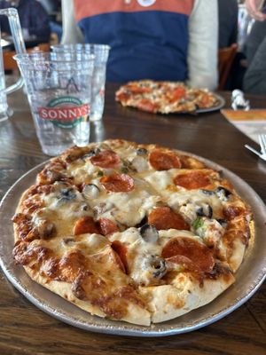 Sonny's Italian Kitchen & Pizzeria by null