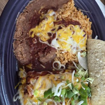 Las Chili's - The beans was burned in Microwave and the big white guy saw it and said you still have to pay for it. Do not eat here. - Mexican Near Me - Raytown, Missouri Las Chili's - The beans was burned in Microwave and the big white guy saw it and said you still have to pay for it. Do not eat here. - Mexican Near Me - Raytown, Missouri