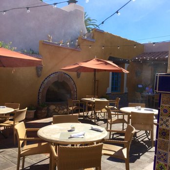 Lodge On The Desert - Outdoor dining - Hotels Near Me - Tucson, Arizona Lodge On The Desert - Outdoor dining - Hotels Near Me - Tucson, Arizona