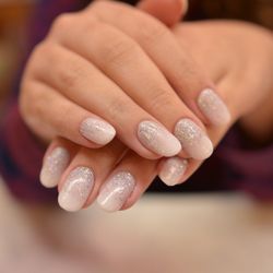 Kara's Nails & Spa - Ombré
