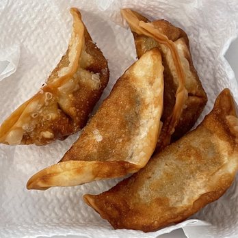 KS Asian Cuisine - Fried chicken dumplings - Asian Fusion Near Me - Bowling Green, Kentucky KS Asian Cuisine - Fried chicken dumplings - Asian Fusion Near Me - Bowling Green, Kentucky
