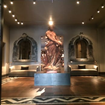 RH Chicago | The Gallery at the Three Arts Club - Furniture Stores Near Me - Chicago, Illinois