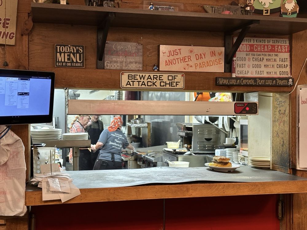 Mary's Southern Grill