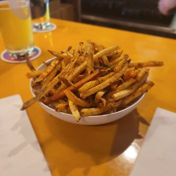 Homes Brewery - Breweries Near Me - Ann Arbor, Michigan