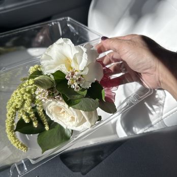 Glendora Florist - Rose on the bottom. Previously, without ribbon and Amaranthus Draping Greens. Looked like a boutonnière. It - Florists Near Me - Glendora, California Glendora Florist - Rose on the bottom. Previously, without ribbon and Amaranthus Draping Greens. Looked like a boutonnière. It - Florists Near Me - Glendora, California