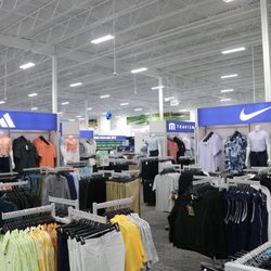 PGA TOUR Superstore - Commack