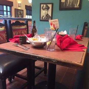 El Fenix - 20 mins next to an unbussed tables, really diculous service - Mexican Near Me - Mckinney, Texas