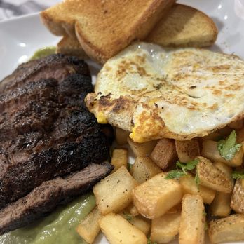 Estilo Azteca - Steak & Egg - Breakfast & Brunch Near Me - Glendale, Arizona Estilo Azteca - Steak & Egg - Breakfast & Brunch Near Me - Glendale, Arizona