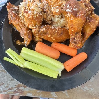 Duff's Famous Wings - Chicken Wings Near Me - Tampa, Florida Duff's Famous Wings - Chicken Wings Near Me - Tampa, Florida