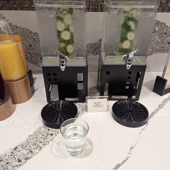 The Club - Cucumber water - Airport Lounges Near Me - Chicago, Illinois The Club - Cucumber water - Airport Lounges Near Me - Chicago, Illinois