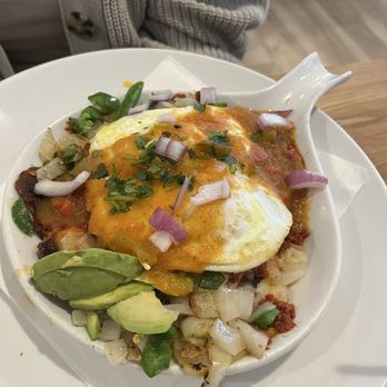 Broken Yolk Cafe - Ranchero Skillet - Breakfast & Brunch Near Me - Las Vegas, Nevada Broken Yolk Cafe - Ranchero Skillet - Breakfast & Brunch Near Me - Las Vegas, Nevada