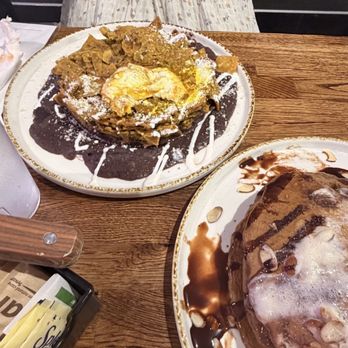 Madres Brunch - The chilaquiles - Breakfast & Brunch Near Me - Riverside, California Madres Brunch - The chilaquiles - Breakfast & Brunch Near Me - Riverside, California