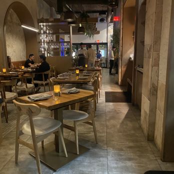 Vinya Table - Wine Bars Near Me - Coral Gables, Florida