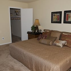 Tareyton Apartments