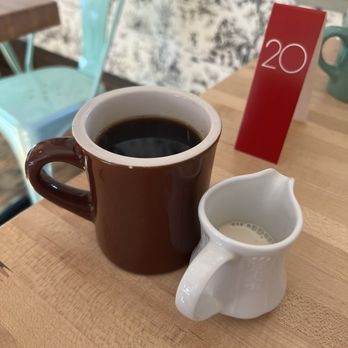 De Fer Coffee & Tea - Troy Hill - Coffee - Juice Bars & Smoothies Near Me - Pittsburgh, Pennsylvania
