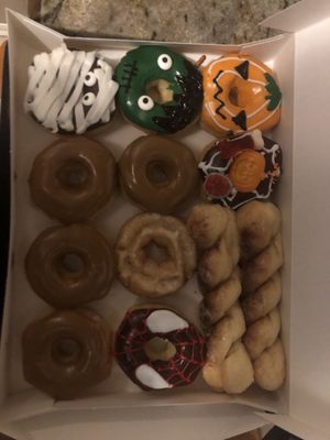 Santa Fe Donuts