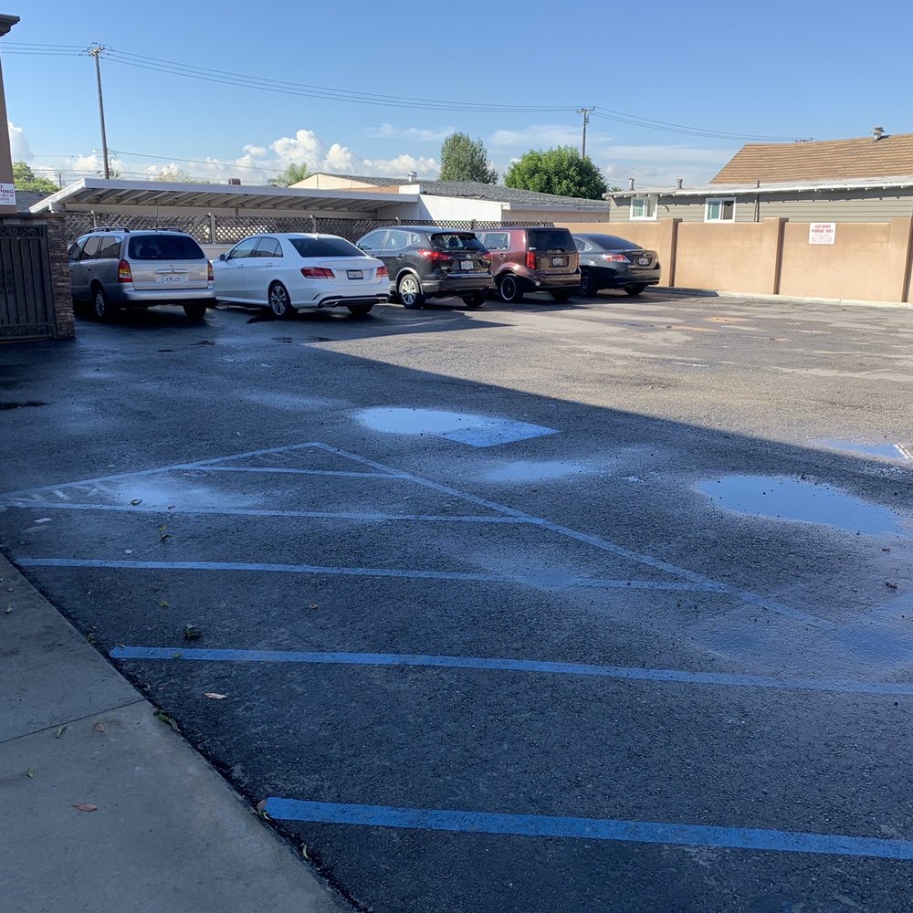 Wild Arrows Barbershop - Available parking on the street and in the back. - Barbers Near Me - Whittier, California Wild Arrows Barbershop - Available parking on the street and in the back. - Barbers Near Me - Whittier, California