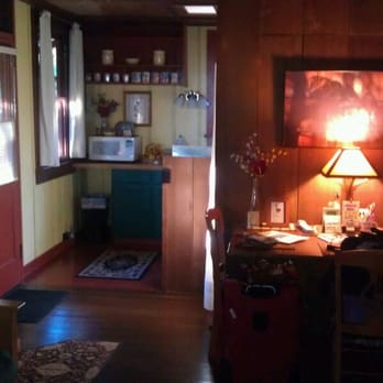 Crater Rim Cabin - Vacation Rentals Near Me - Volcano, Hawaii Crater Rim Cabin - Vacation Rentals Near Me - Volcano, Hawaii