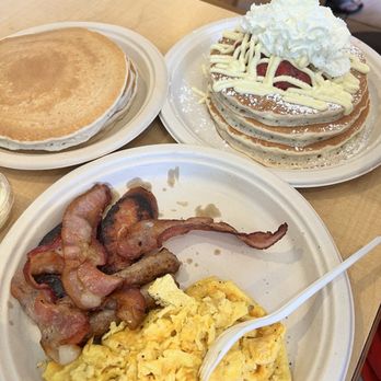 Koa Pancake House - Breakfast & Brunch Near Me - Honolulu, Hawaii