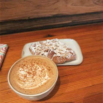 Elixr Coffee Roasters - Gingerbread latte, almond croissant - Coffee Roasteries Near Me - Philadelphia, Pennsylvania