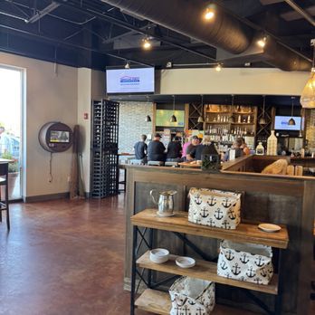 Mallards Southern Kitchen - Seafood Near Me - Inver Grove Heights, Minnesota