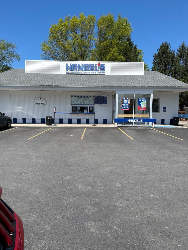 HANDEL’S HOMEMADE ICE CREAM Updated September 2024 22 Photos & 40 Reviews 627 Main St