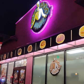 Voodoo Doughnut - Shop storefront - Donuts Near Me - Denver, Colorado