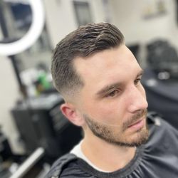 Detailz Barbershop - Barber: Dallas