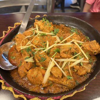 Gulberg Bistro - Gulberg special Chicken Karahi - Pakistani Near Me - Kendall Park, New Jersey