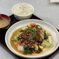 Cafe de Thai & Sushi - Teriyaki Chicken