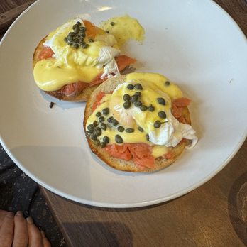 The Hoppy Monk - Eggs Benedict - Gastropubs Near Me - San Antonio, Texas The Hoppy Monk - Eggs Benedict - Gastropubs Near Me - San Antonio, Texas