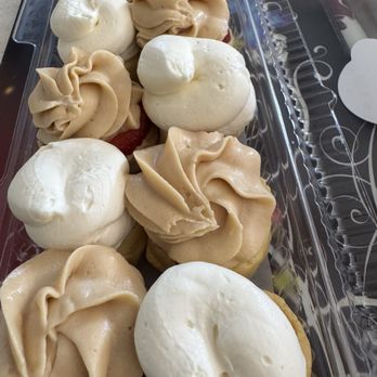 Ruby’s 2.0 - Desserts Near Me - Honolulu, Hawaii